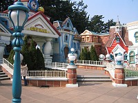  Tokyo Disneyland - Toon Town